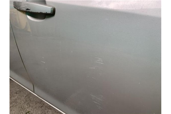 Recambio de puerta delantero derecha para opel astra j 1.7 cdti referencia OEM IAM 13285607 13330766 