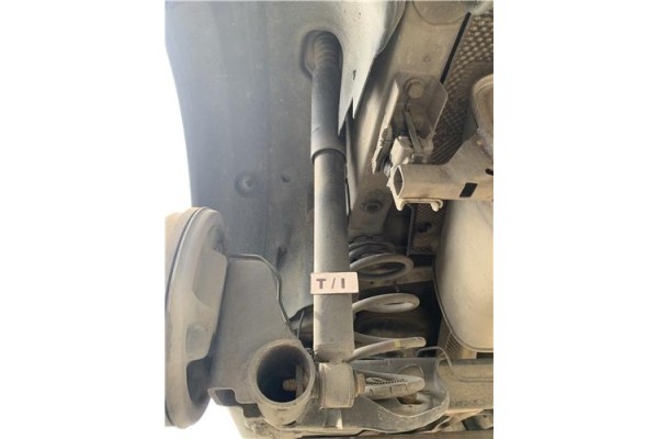 Recambio de amortiguador trasero izquierdo para renault clio iii 1.5 dci (br17, cr17) referencia OEM IAM 8200452699  