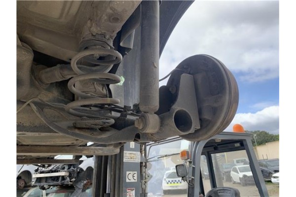 Recambio de puente trasero para renault clio iii 1.5 dci (br17, cr17) referencia OEM IAM 7701477390  