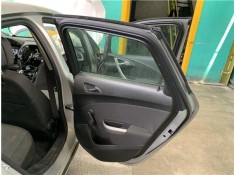 Recambio de puerta trasero derecha para opel astra j 1.7 cdti referencia OEM IAM 13285611  