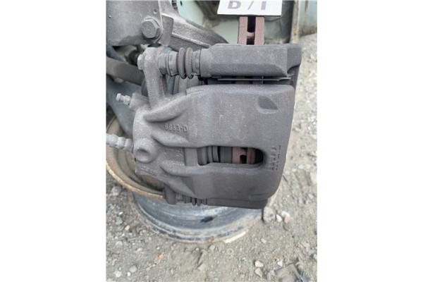 Recambio de pinza freno delantero izquierda para renault clio iii 1.5 dci (br17, cr17) referencia OEM IAM 7701208332  