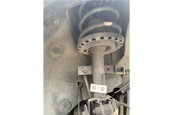 Recambio de amortiguador delantero derecho para renault clio iii 1.5 dci (br17, cr17) referencia OEM IAM 8200676026  