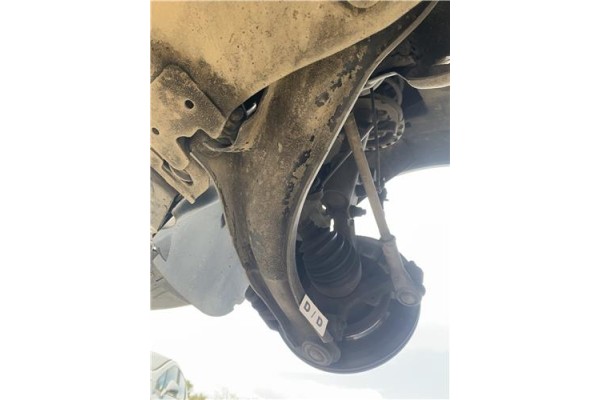 Recambio de brazo suspension delantero derecho para renault clio iii 1.5 dci (br17, cr17) referencia OEM IAM 8200744092  