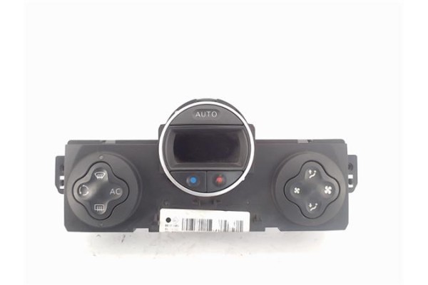 Recambio de mandos climatizador para renault clio iii referencia OEM IAM (8200296683) (69340020) 