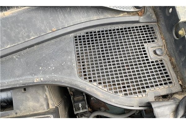 Recambio de torpedo para renault clio iii 1.5 dci (br17, cr17) referencia OEM IAM 8200407575  