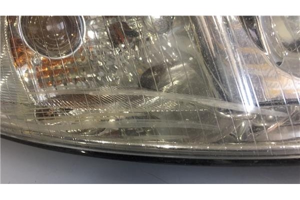 Recambio de faro delantero dcho para audi a4 berlina (b5) 1.9 tdi referencia OEM IAM 8D0941004AK 1853675100 