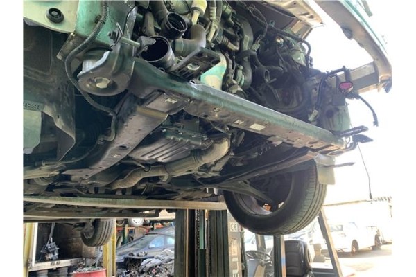 Recambio de subchasis para opel astra j 1.7 cdti referencia OEM IAM 13327078 367973422 