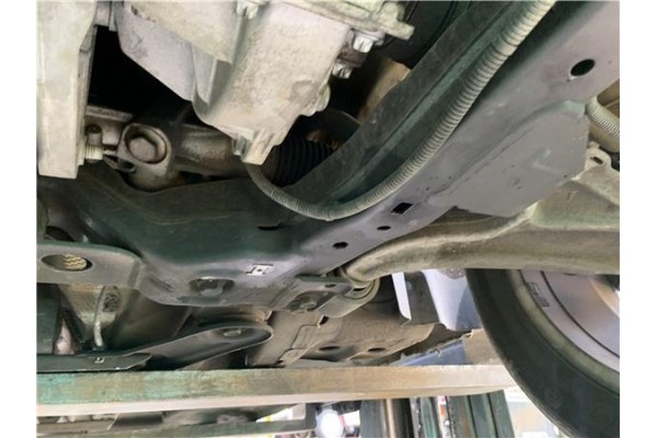 Recambio de subchasis para opel astra j 1.7 cdti referencia OEM IAM 13327078 367973422 