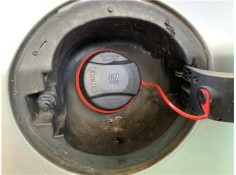 Recambio de tapon combustible para opel astra j 1.7 cdti referencia OEM IAM 13327609  