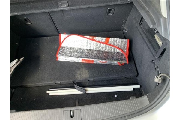 Recambio de guarnecido piso maletero para opel astra j 1.7 cdti referencia OEM IAM 13293971  