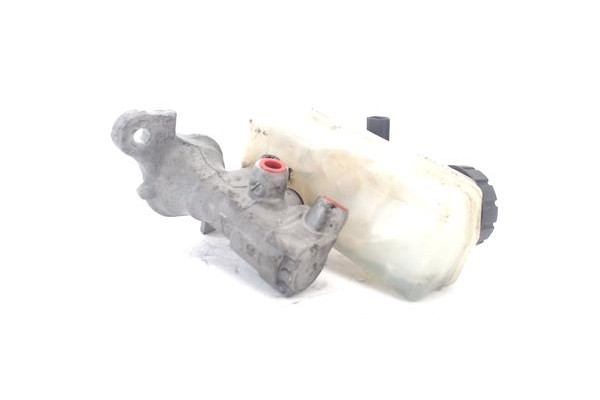 Recambio de bomba freno para dacia sandero ii 1.2 ambiance referencia OEM IAM 460916346R 116232S01 