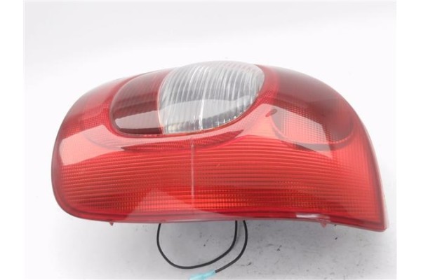 Recambio de piloto trasero derecho para citroen xsara picasso 2.0 hdi referencia OEM IAM 085521913R  