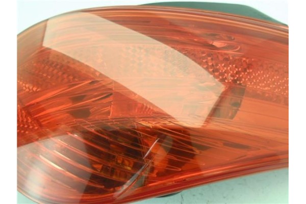 Recambio de piloto trasero derecho para peugeot 308 1.6 gt referencia OEM IAM 9680425680 25899402 