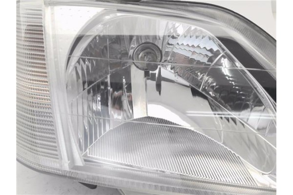 Recambio de faro delantero dcho para dacia logan 1 1.4 ambiance referencia OEM IAM 20A645B  