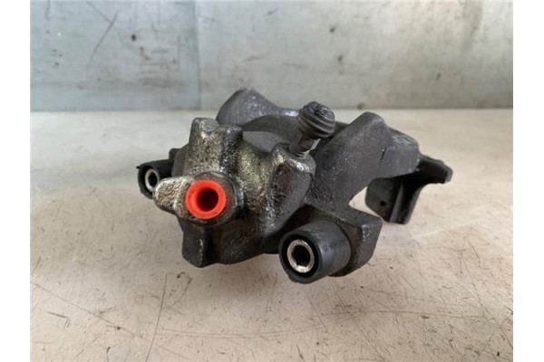 Recambio de pinza freno delantero derecha para dacia sandero ii 1.2 ambiance referencia OEM IAM 410007801R  