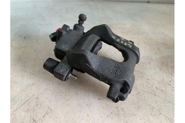 Recambio de pinza freno delantero izquierda para dacia sandero ii 1.2 ambiance referencia OEM IAM 410103921R  