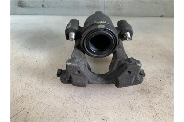 Recambio de pinza freno delantero izquierda para dacia sandero ii 1.2 ambiance referencia OEM IAM 410103921R  