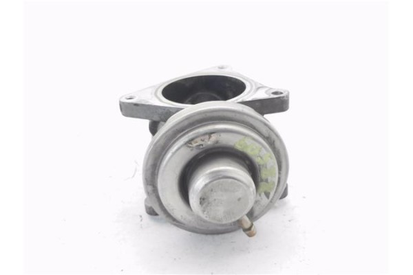 Recambio de egr para volkswagen golf v (1k1) 1.9 tdi referencia OEM IAM 038129637D  