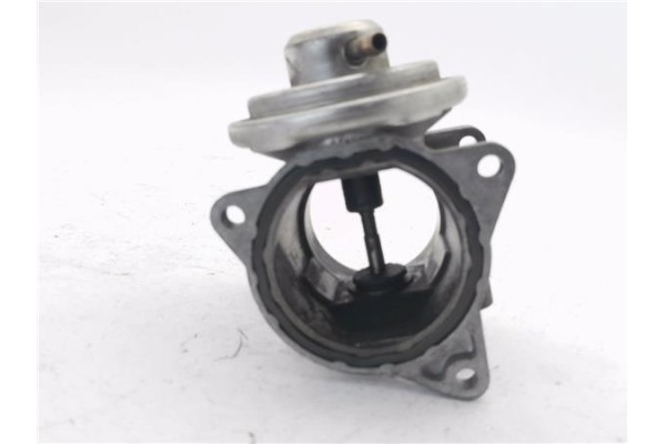 Recambio de egr para volkswagen golf v (1k1) 1.9 tdi referencia OEM IAM 038129637D  