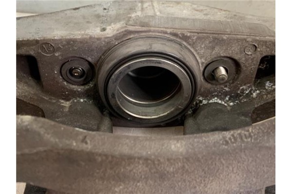 Recambio de pinza freno delantero izquierda para volvo xc90 d5 referencia OEM IAM 30657303  