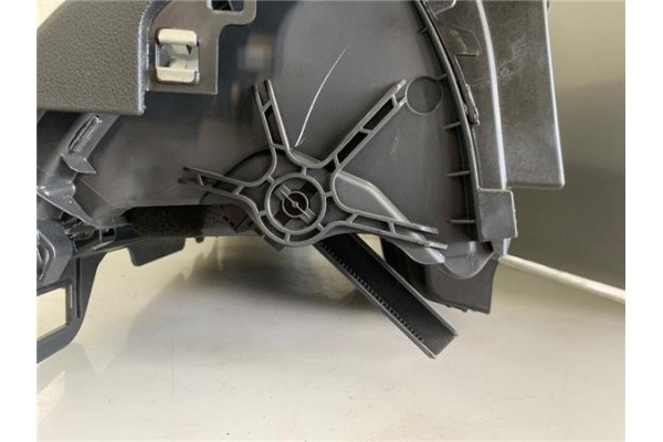 Recambio de guantera salpicadero para volkswagen golf vii berlina (bq1/be2) 1.6 sport referencia OEM IAM 5G185709 5G1857285 