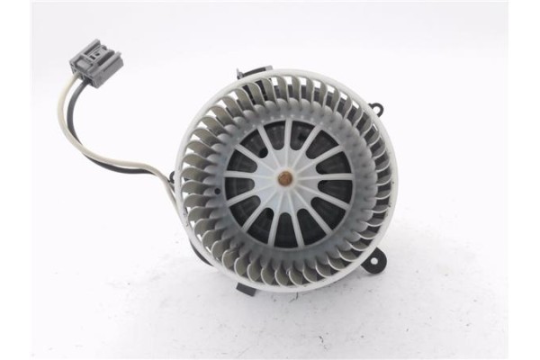 Recambio de motor calefaccion para opel astra j 1.7 cdti referencia OEM IAM U7253002 25020140 