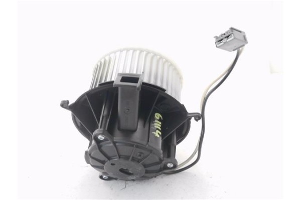Recambio de motor calefaccion para opel astra j 1.7 cdti referencia OEM IAM U7253002 25020140 
