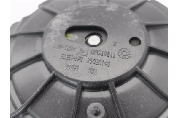 Recambio de motor calefaccion para opel astra j 1.7 cdti referencia OEM IAM U7253002 25020140 