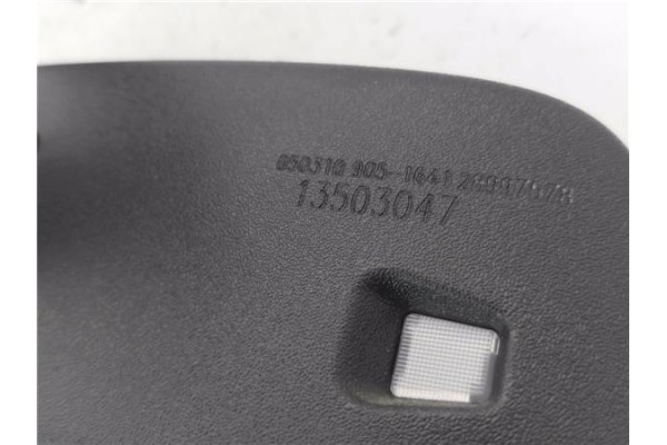 Recambio de retrovisor interior para opel astra j 1.7 cdti referencia OEM IAM 13503047 E11026140 