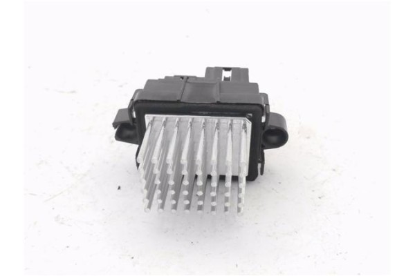 Recambio de resistencia calefaccion para opel astra j 1.7 cdti referencia OEM IAM 13503201 F011500056 