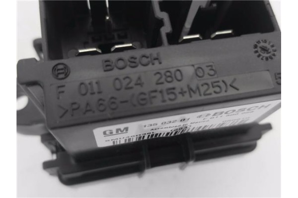 Recambio de resistencia calefaccion para opel astra j 1.7 cdti referencia OEM IAM 13503201 F011500056 