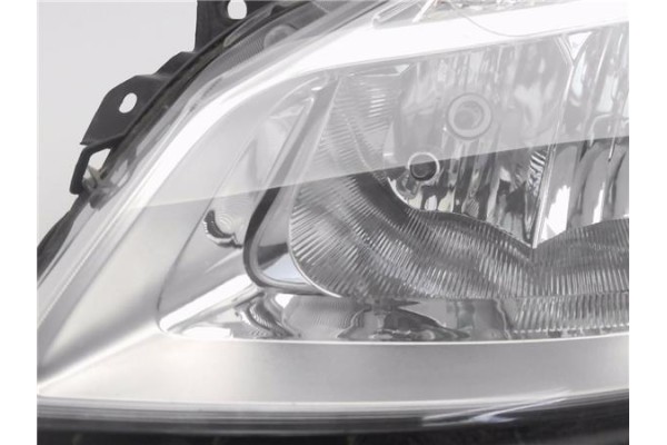 Recambio de faro delantero izquierdo para renault clio iii 1.4 16v referencia OEM IAM 085511156L 085511157L 