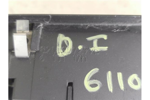 Recambio de mando elevalunas delantero izquierdo para renault laguna ii grandtour (kg0) 2.0 dci (kg1t) referencia OEM IAM 820039