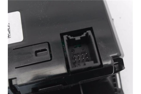 Recambio de pantalla para opel astra j 1.7 cdti referencia OEM IAM 13267984 565412769 