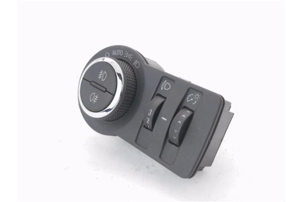 Recambio de mando de luces para opel astra j 1.7 cdti referencia OEM IAM 13268702  