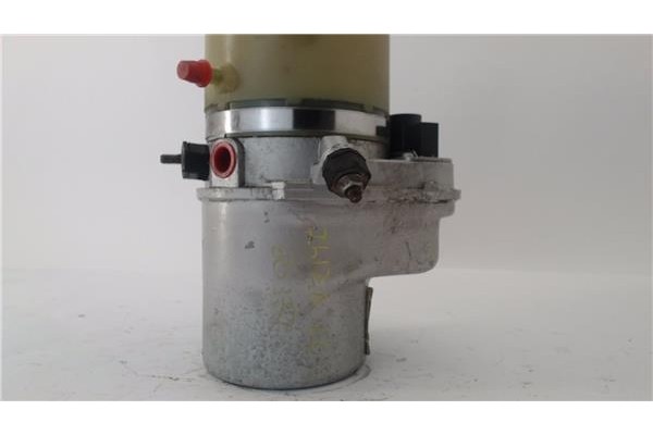 Recambio de bomba servodireccion para seat ibiza (6l1) 1.4 16v referencia OEM IAM 6Q0423155AE  