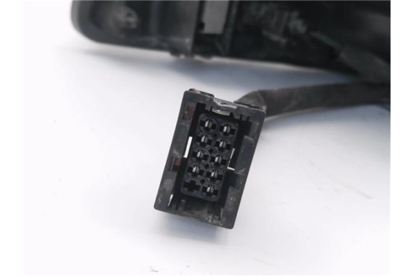 Recambio de faro delantero dcho para volvo xc90 d5 referencia OEM IAM 30678187 89009435 