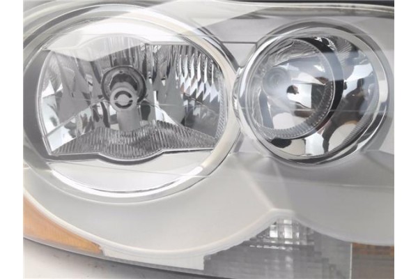 Recambio de faro delantero dcho para volvo xc90 d5 referencia OEM IAM 30678187 89009435 
