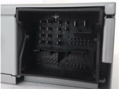 Recambio de radio / cd para volkswagen golf vii berlina (bq1/be2) 1.6 sport referencia OEM IAM 3Q0035846B  