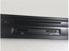 Recambio de radio / cd para volkswagen golf vii berlina (bq1/be2) 1.6 sport referencia OEM IAM 3Q0035846B  