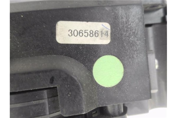 Recambio de mando intermitencia para volvo xc90 d5 referencia OEM IAM 30658614  