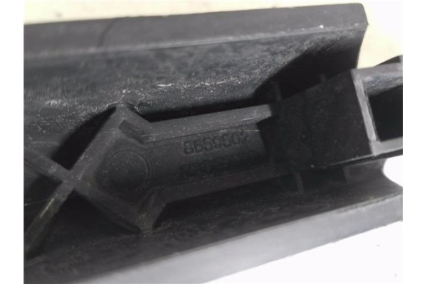 Recambio de brazo limpiaparabrisas trasero para volvo xc90 d5 referencia OEM IAM 8659502  