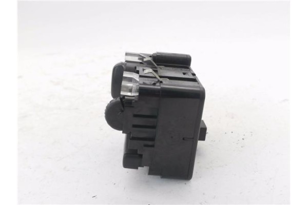 Recambio de mando de luces para volvo xc90 d5 referencia OEM IAM 8685450  