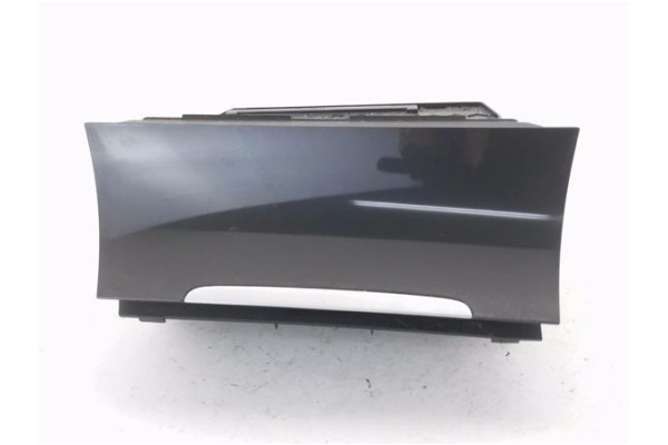 Recambio de portaobjetos consola central para volkswagen golf vii berlina (bq1/be2) 1.6 sport referencia OEM IAM 5G1863391  