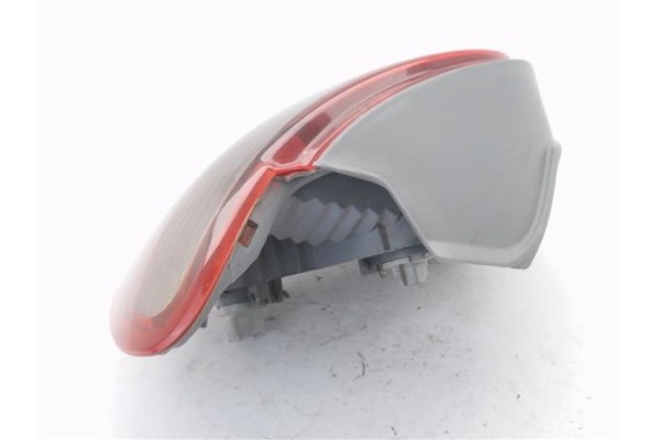 Recambio de piloto trasero derecho para toyota yaris (ncp1/nlp1/scp1) 1.0 16v (scp10_) referencia OEM IAM 5308701R  