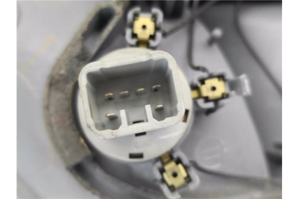 Recambio de piloto trasero derecho para toyota yaris (ncp1/nlp1/scp1) 1.0 16v (scp10_) referencia OEM IAM 5308701R  