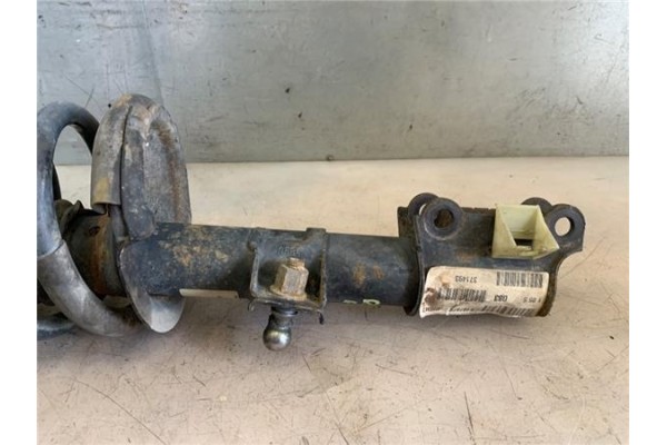 Recambio de amortiguador delantero derecho para volvo xc90 d5 referencia OEM IAM 30645515A 8,25E+11 