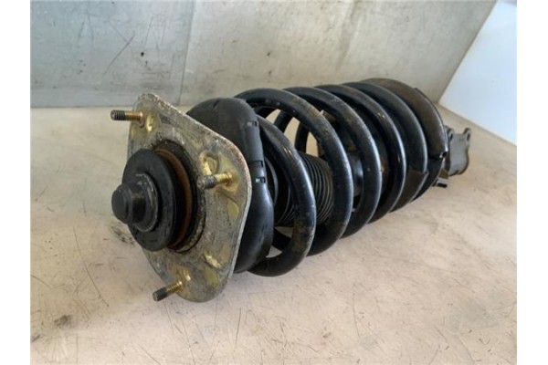 Recambio de amortiguador delantero izquierdo para volvo xc90 d5 referencia OEM IAM 30645515A 8,25E+11 