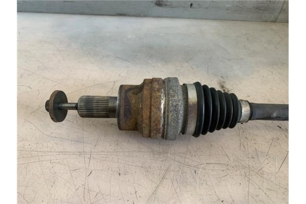 Recambio de palier trasero derecho para volvo xc90 d5 referencia OEM IAM P30651528 T040329 