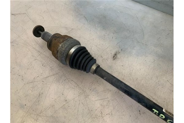 Recambio de palier trasero derecho para volvo xc90 d5 referencia OEM IAM P30651528 T040329 